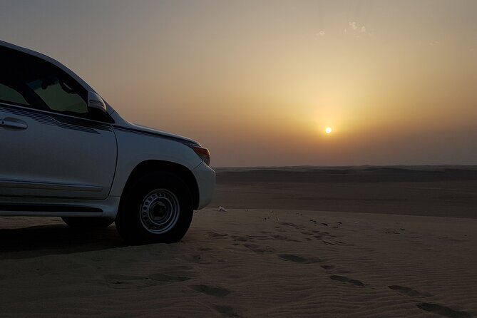Doha: Private Sunrise or Sunset Desert Safari With Sand Boarding - Sunrise Safari Experience