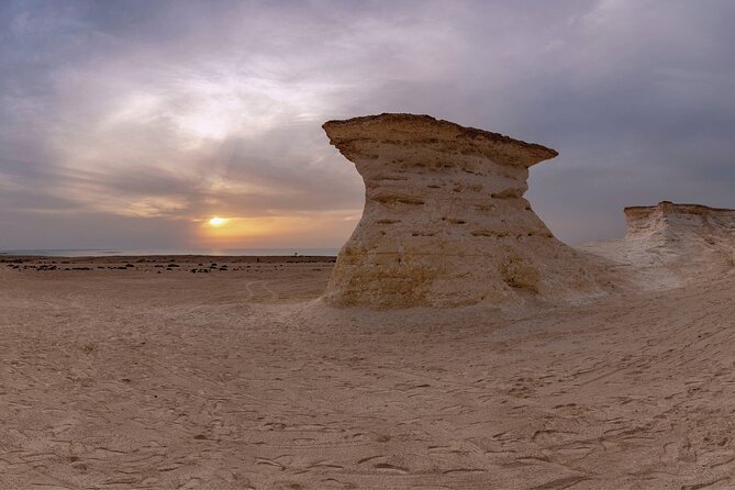 Doha: West Coast Tour , Richard Serra Sculpture, Zekreet - Exploring Zekreet