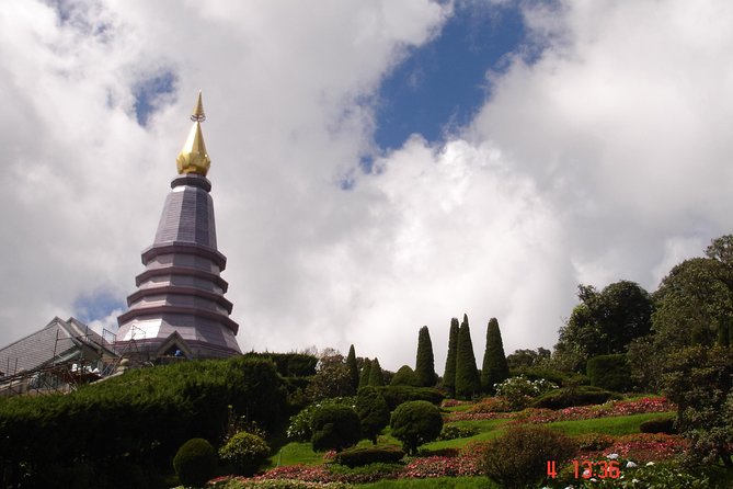 Doi Inthanon National Park and 2 Hours Hiking With Private Tour - Dietary Options and Health Recommendations