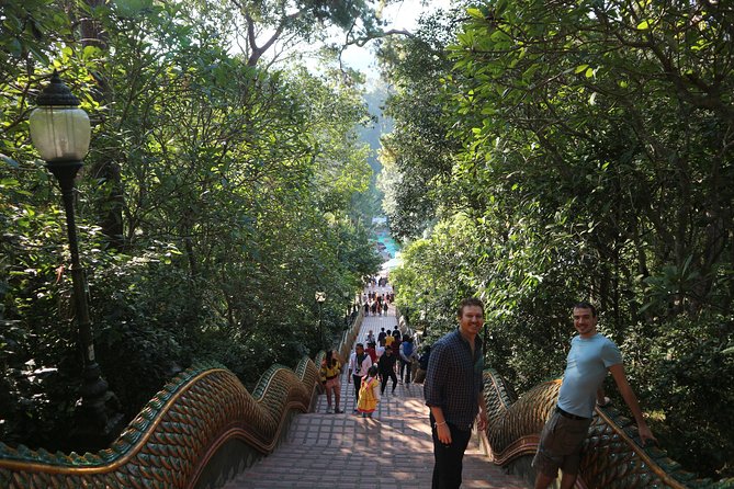 Doi Pui Sunset, Hmong Village and Suthep Temple Day Tour - Tour Highlights