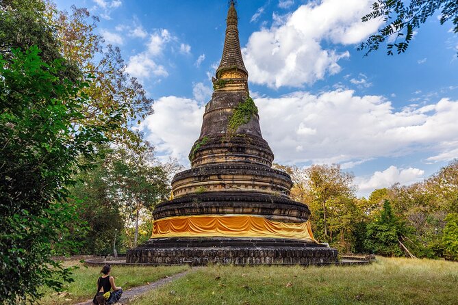 Doi Suthep and Wat Pha Lat Sunrise Tour (Small Group Only) - Pricing and Guarantees