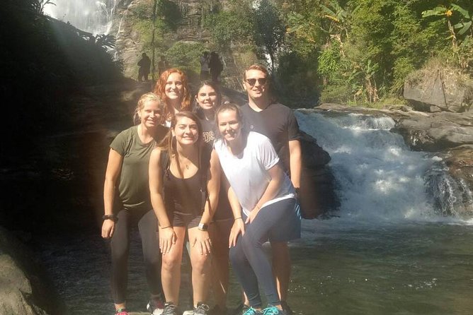 Doi Suthep Tour: Trekking at Doi Inthanon National Park With Lunch - Visit to Wat Phra That Doi Suthep
