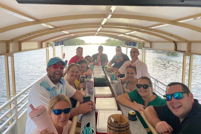 Dolphin Cruise - Group Size