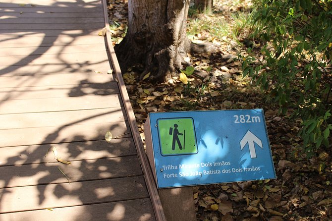 Dolphins Bay Trail - Overview of the Trail