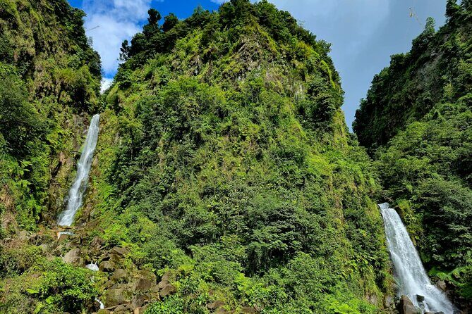Dominica Adventure Hiking, Swimming, and Hot Springs Tour - Key Points