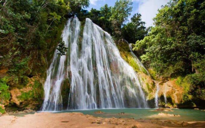 Dominican Republic: El Limón Waterfall Horseback Riding Tour - Waterfall Exploration