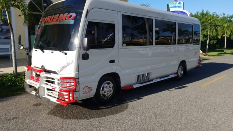 Dominican Republic Transfer From the Airport - Amenities Provided