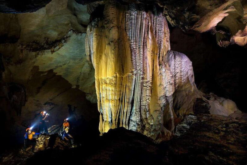 Dong Hoi: Expedition Cha Loi Cave Like Tarzan in the Jungle - Stunning Geological Formations