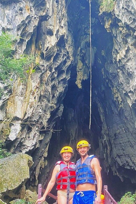 Dong Hoi: Phong Nha and Paradise Caves Day Trip - Meals and Refreshments