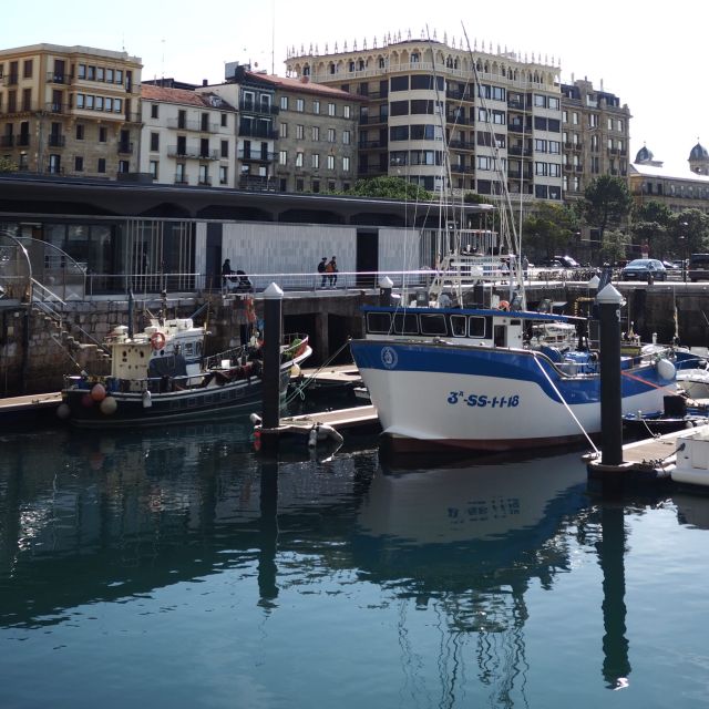 Donostia-San Sebastián: Experience the Port of Donostia - Tasting and Secrets