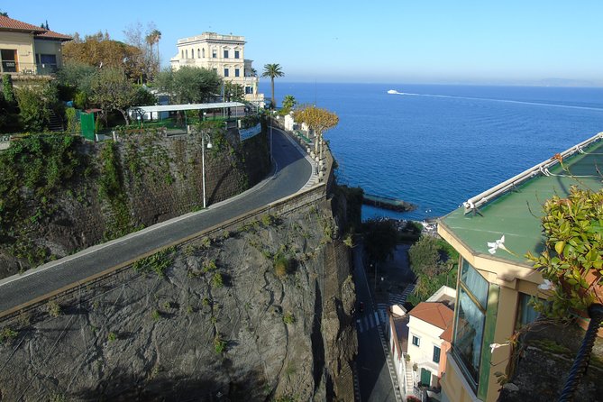 Door-To-Door Private Transfer Fiumicino FCO Airport to Sorrento or Viceversa - Drop-off at Sorrento Accommodation