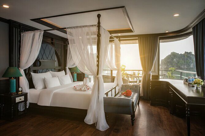 Dora Cruise  Best 2D1N Luxury Cruise in Halong & Lan Ha Bay - Who Would Appreciate This Experience?