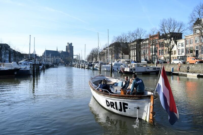 Dordrecht: City Canal Cruise - Availability and Meeting Point