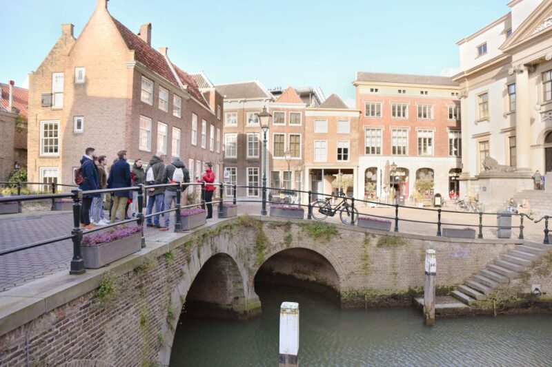 Dordrecht: Dark History Tour - Tour Highlights