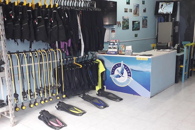 Dos Ojos Cenote Cavern Dive- The Barbie Line and The Bat Cave - Preparing for the Dive