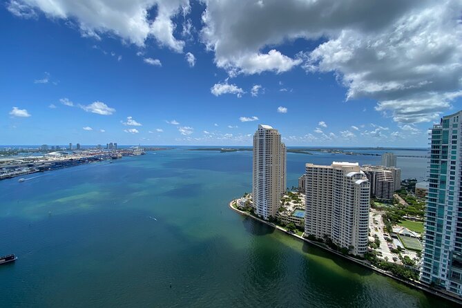 Double Decker City Tour & 90 Min Miami Boat Cruise Millionaire Homes - Accessibility and Group Size