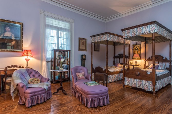 Double Plantation Tour From New Orleans: Oak Alley & Laura Plantation - Plantation Highlights: Laura Plantation