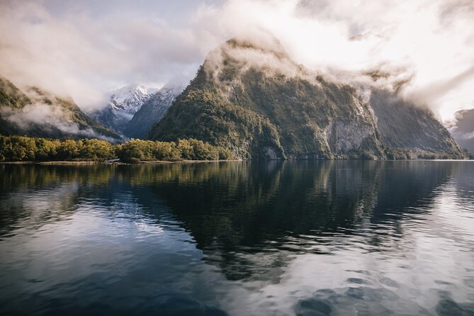 Doubtful Sound Wilderness Cruise From Te Anau - Breathtaking Scenery