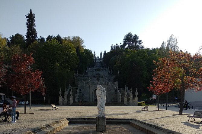 Douro Classic Sightseeing Full-Day Private Tour - Private Transportation