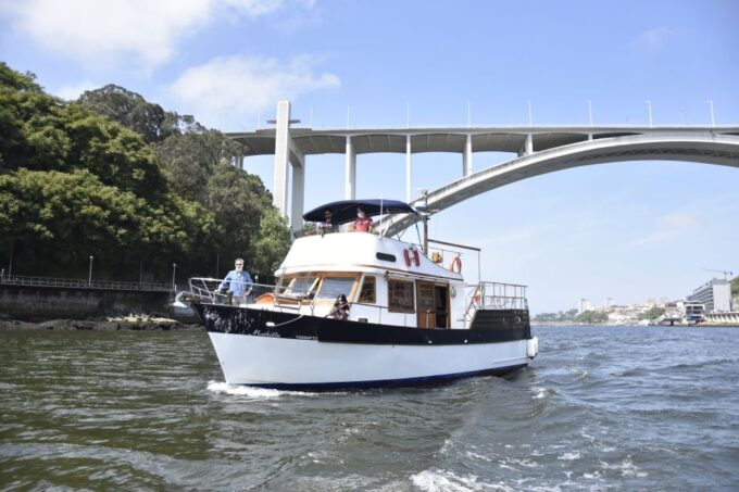 Douro River: Party Boat Tour - Frequently Asked Questions