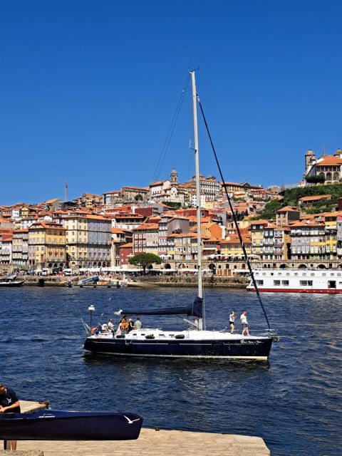 Douro Sunset Sailboat Experience in Porto - Friendly and Welcoming Crew