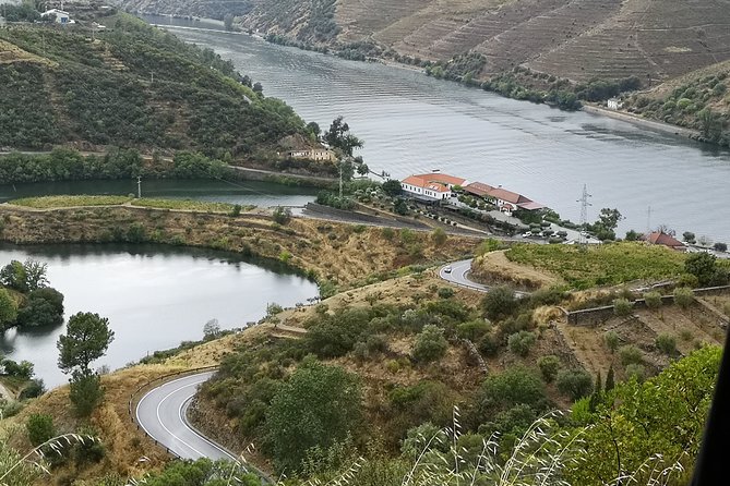 Douro Valley in a Luxury Convertible Mercedes (Only Private Events) - Luxury Convertible Experience