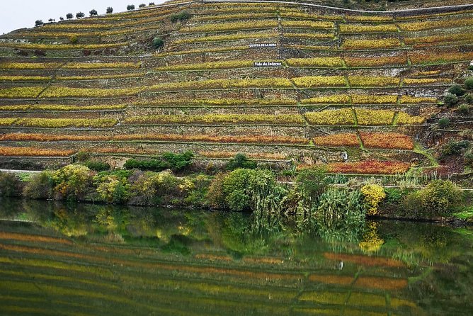 Douro Valley in a Luxury Convertible Mercedes (Only Private Events) - Douro Valley Exploration