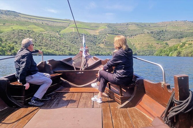 Douro Valley-Private Experience-Specialized Guide, Lunch, Boat,wineries,tastings - Douro River Boat Cruise