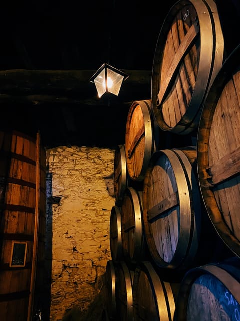 Douro Valley: PRIVATE TOURS With Wine Tasting and Lunch - Included Services