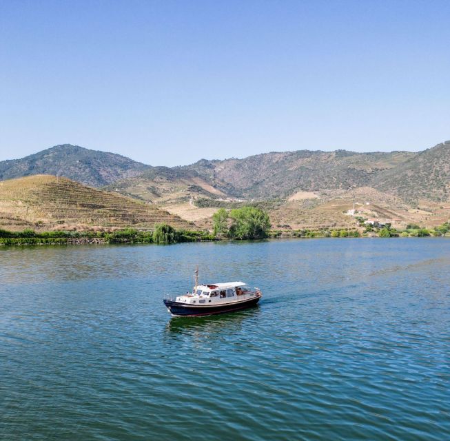 DOURO VALLEY: Wine Boat Experience Marias - Inclusions