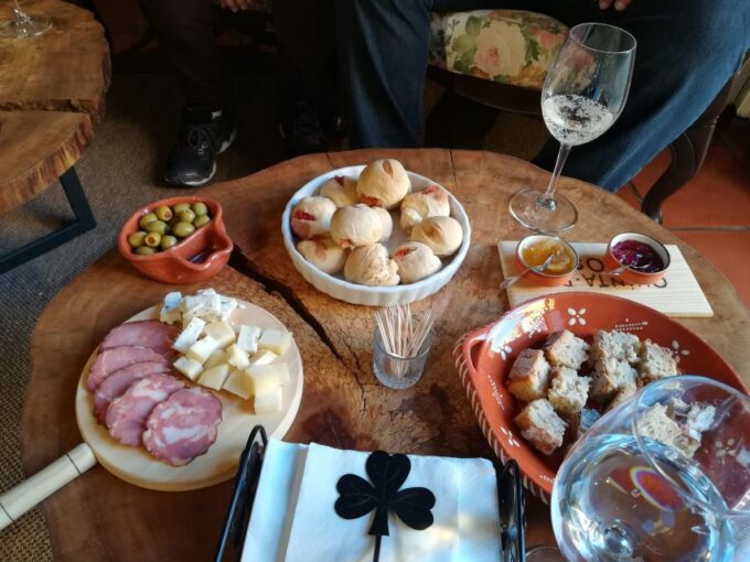 Douro & Vinho Verde Private Tour - Tour Features