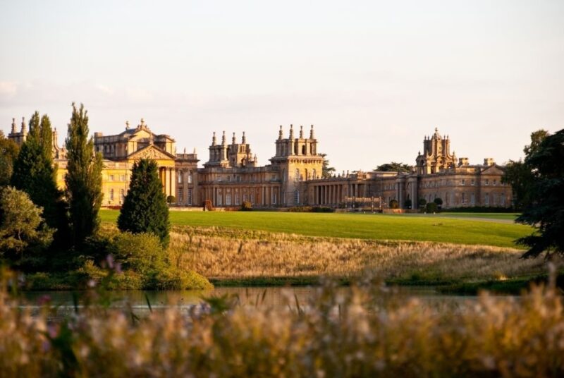 Downton Abbey Film Locations & Blenheim Palace Day Tour - Discovering the Oxfordshire Cotswolds Villages