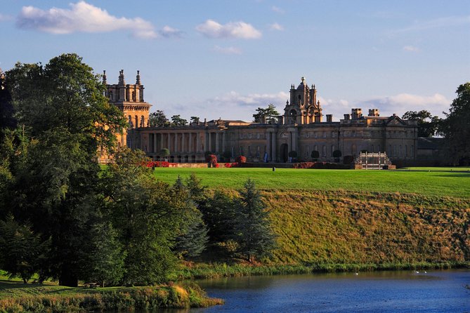 Downtown Abbey Village in The Cotswolds, Blenheim Palace & Lunch - The Churchill Exhibition