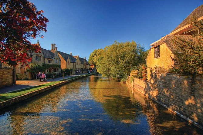 Downtown Abbey Village in The Cotswolds, Blenheim Palace & Lunch - Burford and Bourton-on-the-Water