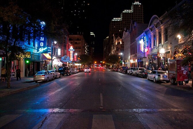 Downtown Austin Live Music Pub Crawl - Booking and Confirmation