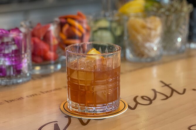 Downtown Food and Drink Tour: Libations on the East Side - Tour Details and Inclusions