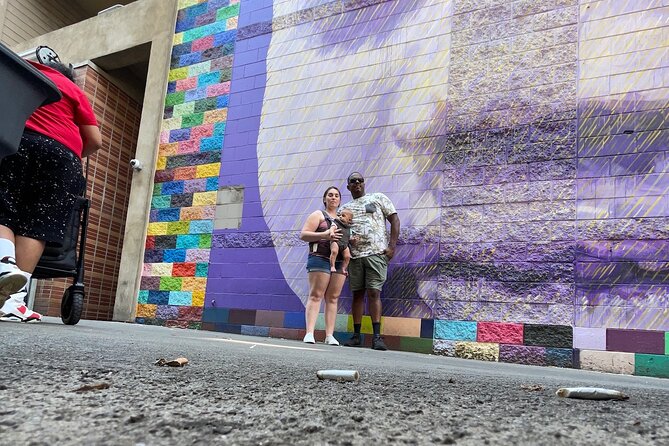 Downtown Knoxville Hidden Tour W/ Ice Cream, Coffee & Tennessee River Gems - Included Offerings