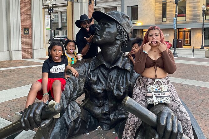 Downtown Knoxville Hidden Tour W/ Ice Cream, Coffee & Tennessee River Gems - Reviews and Experiences