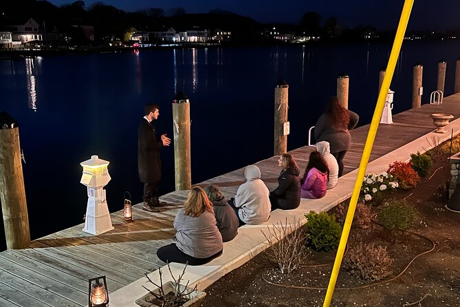 Downtown Mystic Ghost Tour - Colonial and Revolutionary History
