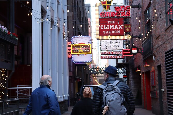 Downtown Nashville Sightseeing Walking Tour - Meeting and Pickup