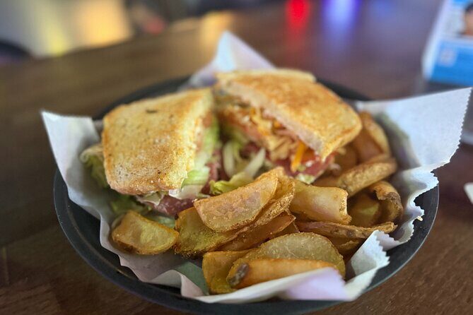 Downtown Orlando Food Tour with Authentic Fusion Cuisine Tastings - Key Points