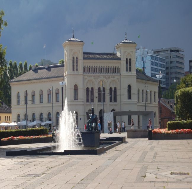 Downtown Oslo: Self-Guided Highlights and History Audio Tour - Experience Highlights