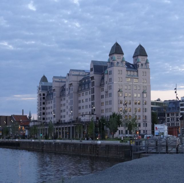 Downtown Oslo: Self-Guided Highlights and History Audio Tour - Customizable Self-Guided Experience