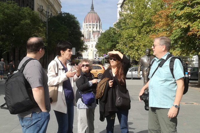 Downtown Pest Walking Tour - Guide Expertise