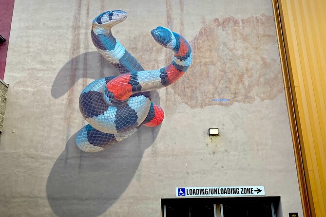 Downtown Sacramento Mural and Art Walking Tour - Inclusions