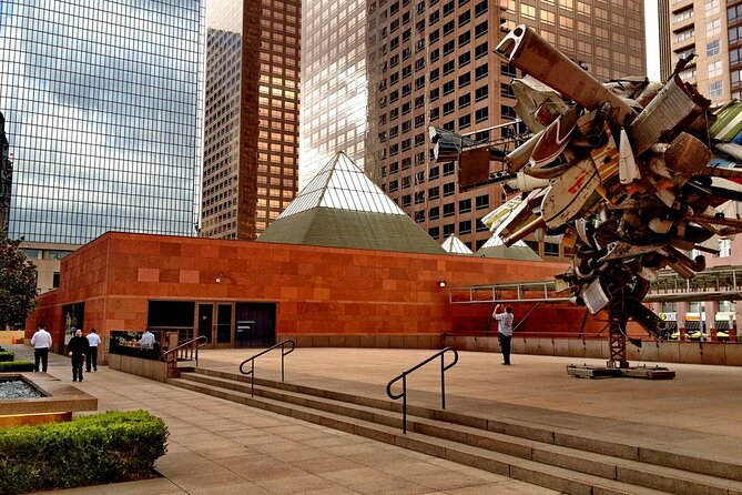 Downtown Walking Tour in Los Angeles - Exploring Historic Landmarks