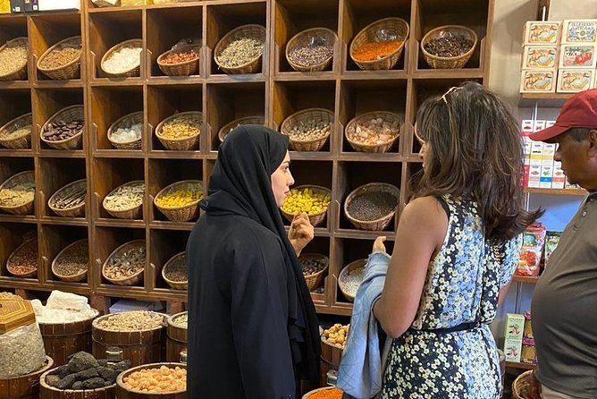 Downtown Walking Tour With Emirati Local - Shopping Tips and Artifacts