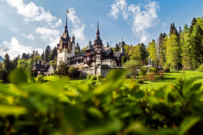 DRACULA CITY BREAK Bran Castle, Peles Castle Sinaia, Brasov City - Positive Guest Experiences