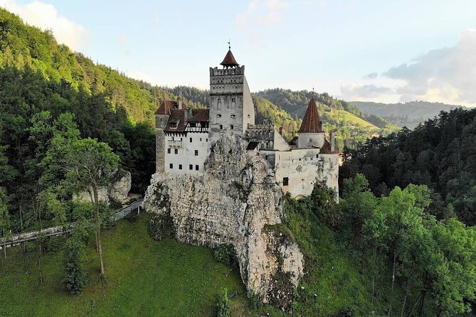 Dracula's Castle, Brașov City and Peleș Castle, Private Tour - Navigating the Customizable Itinerary