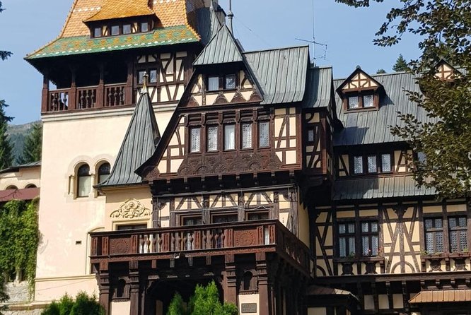 Draculas Castle, Follow the Legend in Transylvania, Private Tour From Bucharest - Memorable Photographic Opportunities